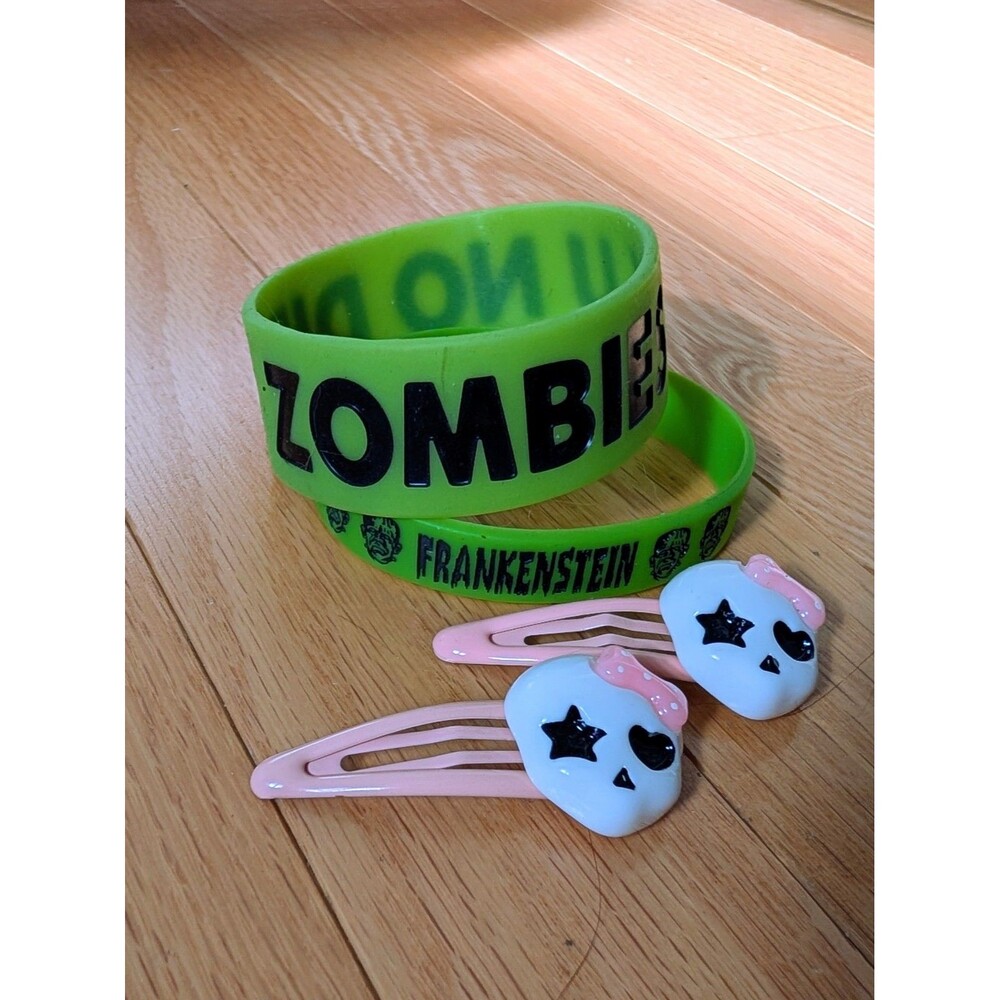 Y2K Hot Topic scene queen accessories bundle